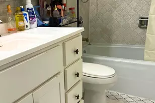 9355 Landings Ln, Des Plaines, IL 60016 - Photo 28