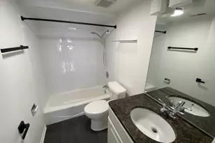 1455 W Fullerton Ave, Chicago, IL 60614 - Photo 16