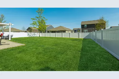 6816 Cobble Springs Lane, Wonder Lake, IL 60097 - Photo 40
