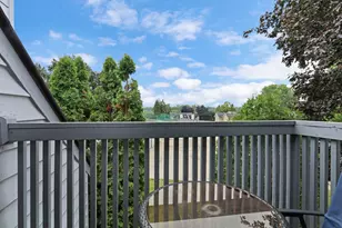 736 Glen Way, Gurnee, IL 60031 - Photo 22