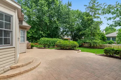 2660 Hoddam Road, Naperville, IL 60564 - Photo 8