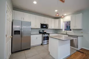 710 E 51st St, Chicago, IL 60615 - Photo 4