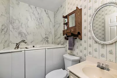224 Lexington Street, Dekalb, IL 60115 - Photo 16