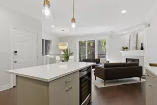 839 S Miller St, Chicago, IL 60607 - Photo 8