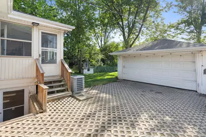 604 Lavergne Avenue, Wilmette, IL 60091 - Photo 24