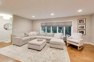 544 Park Plaine Ave, Park Ridge, IL 60068 - Photo 6