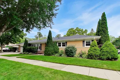 544 Park Plaine Avenue, Park Ridge, IL 60068 - Photo 2