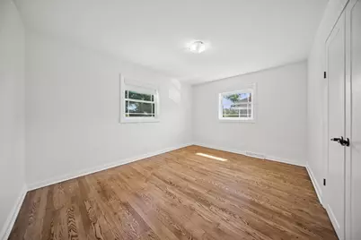 232 E 55th Street, Westmont, IL 60559 - Photo 14