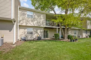 20 Gant Cir, Streamwood, IL 60107 - Photo 14