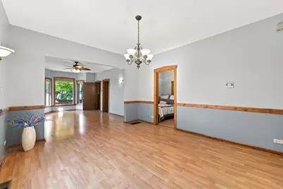 2325 W 41st Street, Chicago, IL 60609 - Photo 10