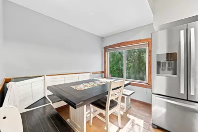 2325 W 41st Street, Chicago, IL 60609 - Photo 8