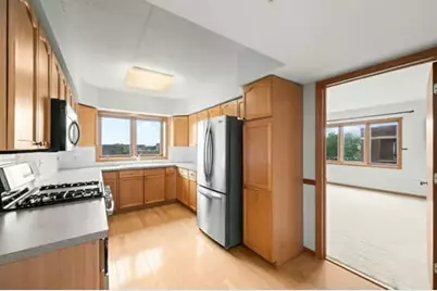 1327 Brown Street #508, Des Plaines, IL 60016 - Photo 8