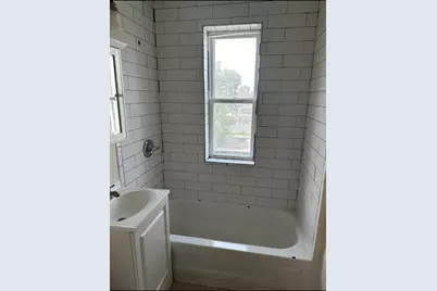 7144 S Wentworth Avenue, Chicago, IL 60621 - Photo 16