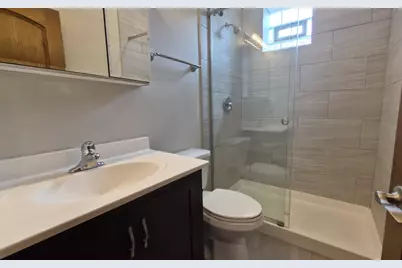 3238 N Hamlin Avenue #2, Chicago, IL 60618 - Photo 8