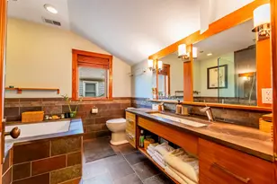 1011 Thomas Ave, Forest Park, IL 60130 - Photo 20