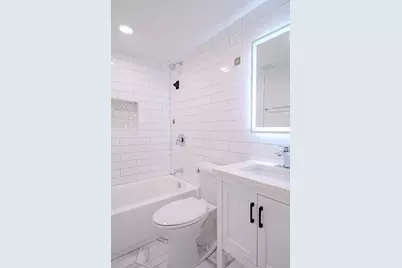 8504 W Catherine Avenue #1N, Chicago, IL 60656 - Photo 16