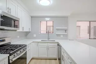 8504 W Catherine Ave, Chicago, IL 60656 - Photo 10