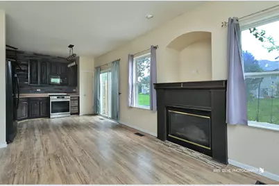 91 E Haines Drive, Hainesville, IL 60030 - Photo 10