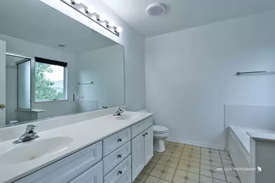 91 E Haines Drive, Hainesville, IL 60030 - Photo 18