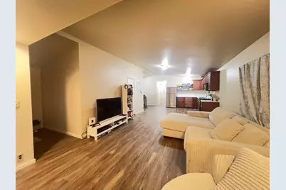 1094 Testa Drive, Justice, IL 60458 - Photo 6