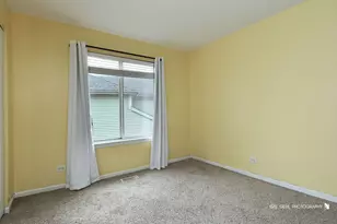 352 N Cornerstone Dr, Volo, IL 60020 - Photo 16