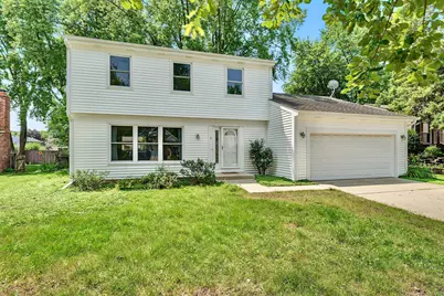 5 Keswick Lane, Vernon Hills, IL 60061 - Photo 1