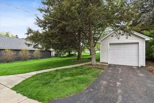 1631 Park St, McHenry, IL 60050 - Photo 20