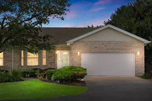 19230 Tramore Ln, Mokena, IL 60448 - Photo 2