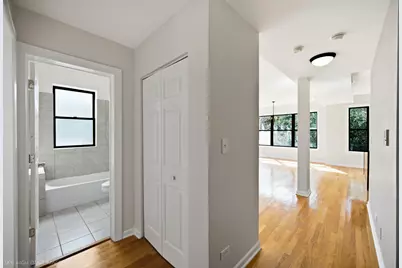 5219 S Drexel Avenue #3, Chicago, IL 60615 - Photo 2