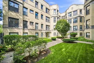 5219 S Drexel Ave, Chicago, IL 60615 - Photo 1