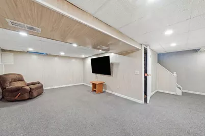 262 Bay Street, Wood Dale, IL 60191 - Photo 24