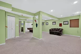 531 Springwood Ave, East Dundee, IL 60118 - Photo 22
