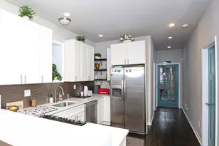 1318 S 61st Ave, Cicero, IL 60804 - Photo 14