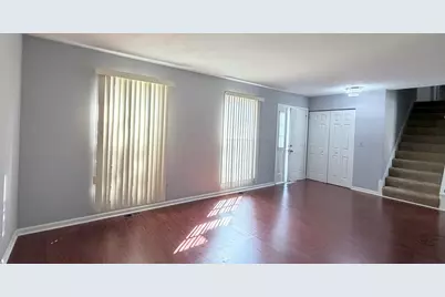 1312 Darlington Court, Hoffman Estates, IL 60169 - Photo 2