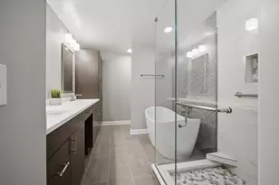 3028 Lexington Ln, Glenview, IL 60026 - Photo 18