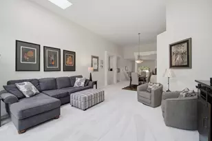 3028 Lexington Ln, Glenview, IL 60026 - Photo 6