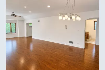 1759 Dewes Street, Glenview, IL 60025 - Photo 4