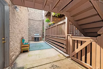 2027 W Race Avenue #1W, Chicago, IL 60612 - Photo 22