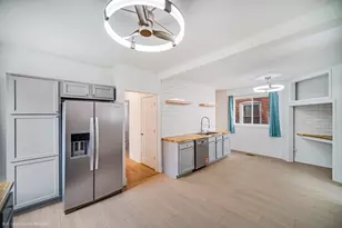 8100 S Cornell Ave, Chicago, IL 60619 - Photo 10