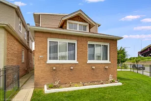 8100 S Cornell Ave, Chicago, IL 60619 - Photo 2