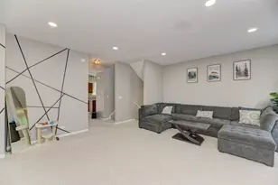 567 Declaration Ln, Aurora, IL 60502 - Photo 6