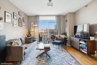 1134 W Granville Avenue #1017, Chicago, IL 60660 - Photo 2