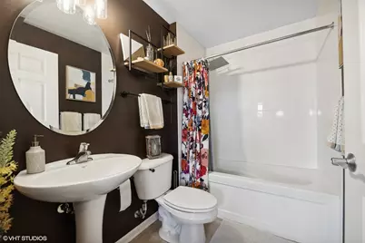 1134 W Granville Avenue #1017, Chicago, IL 60660 - Photo 10