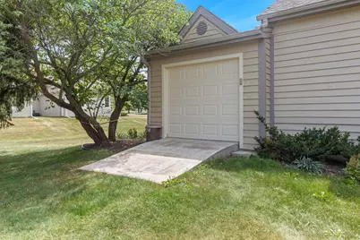 10306 E Branch Road, Rochelle, IL 61068 - Photo 30