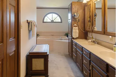 10306 E Branch Road, Rochelle, IL 61068 - Photo 18