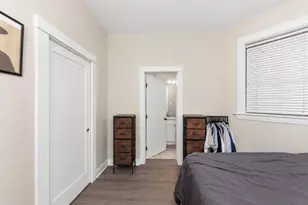 954 W Cuyler Ave, Chicago, IL 60613 - Photo 4