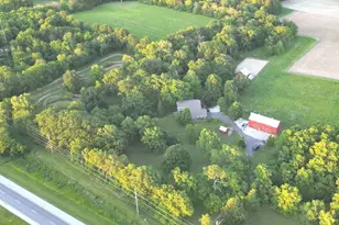 2796 US Hwy 51 Hwy, Clifton, IL 61727 - Photo 2