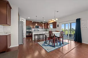 1554 Star Grass Cir, Aurora, IL 60506 - Photo 10