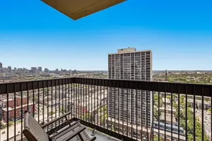 1660 N La Salle Dr, Chicago, IL 60614 - Photo 16