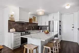 1660 N La Salle Dr, Chicago, IL 60614 - Photo 4